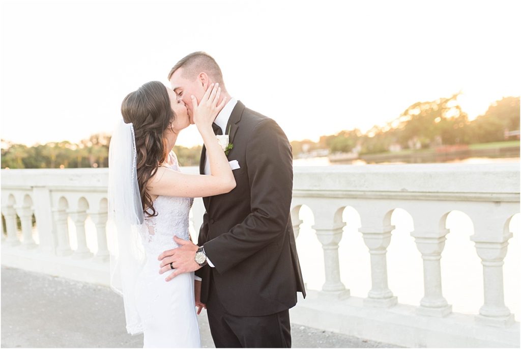 A blush Wedding at St Petersburg Womans Club in St Petersburg, FL by Katie Hauburger Photography, Tampa Wedding Photographer