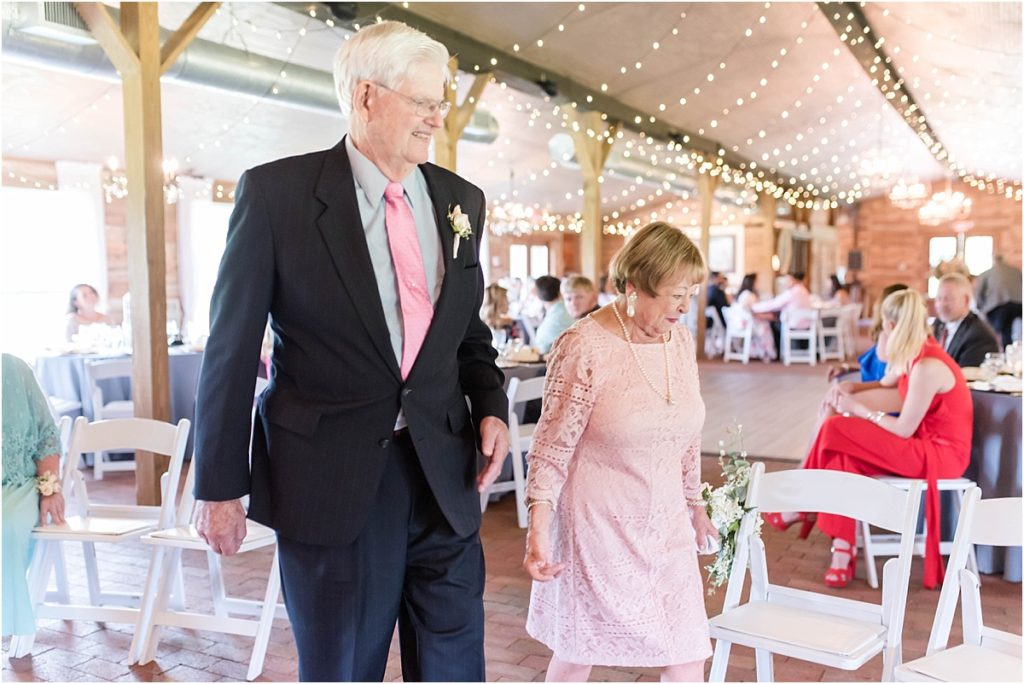 Gray, Blush and Ivory Wedding at Cross Creek Ranch in Dover, FL by Katie Hauburger Photography, Tampa Wedding Photographer