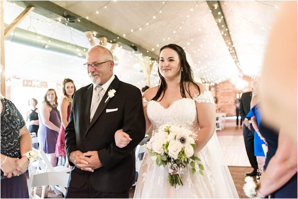 Gray, Blush and Ivory Wedding at Cross Creek Ranch in Dover, FL by Katie Hauburger Photography, Tampa Wedding Photographer