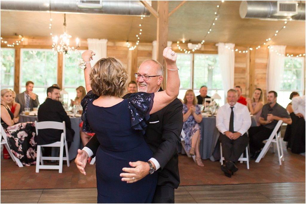 Gray, Blush and Ivory Wedding at Cross Creek Ranch in Dover, FL by Katie Hauburger Photography, Tampa Wedding Photographer