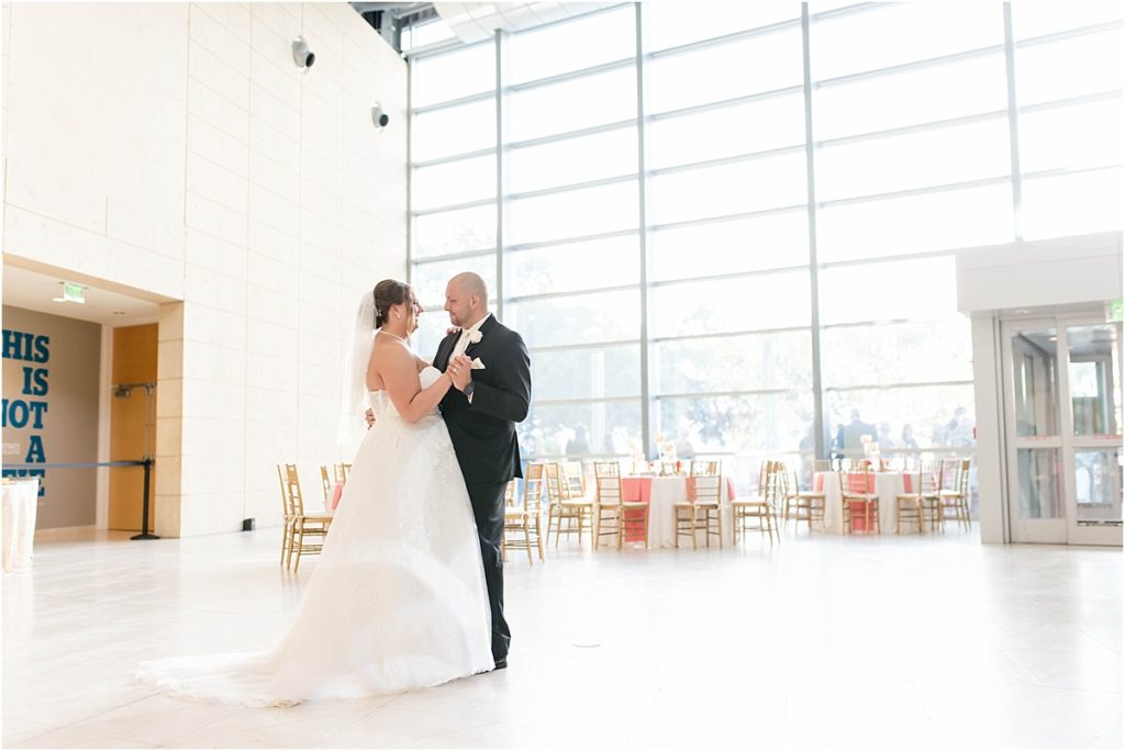 Elegant Coral Wedding at The Don Cesar in St Petersburg, FL by Katie Hauburger Photography, Tampa Wedding Photographer